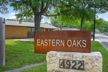 Eastern-Oaks 01